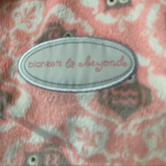 Two Pink yellow gray white sleep sack swaddlers - Picture 6 of 9